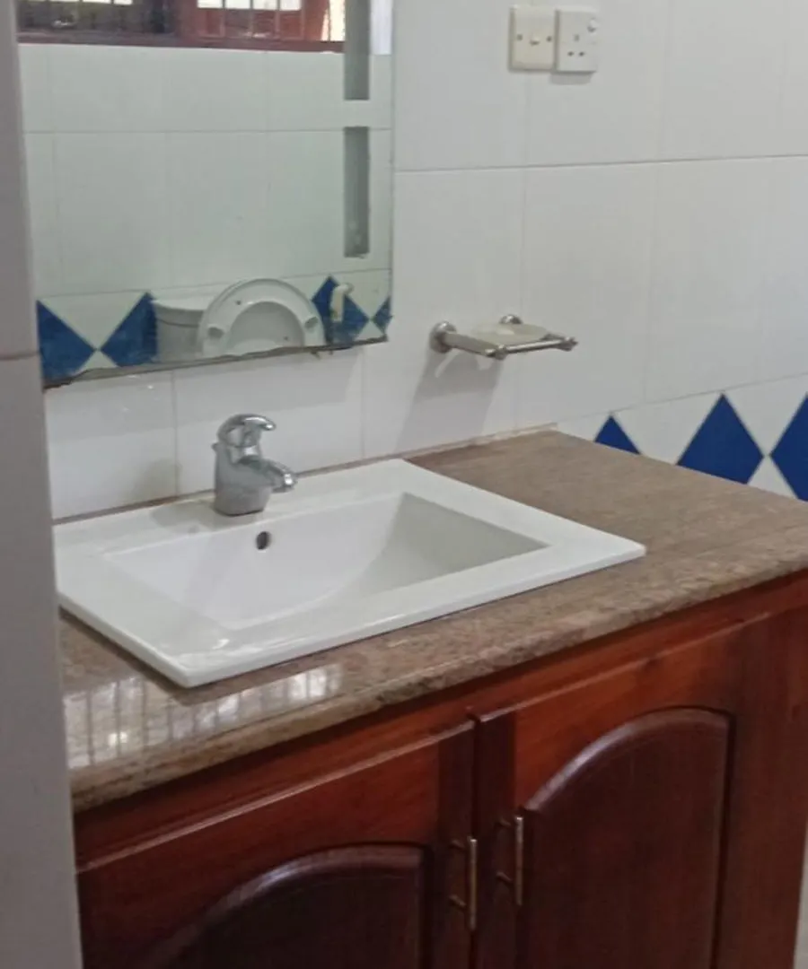 Nest Hostel نيجومبو سريلانكا